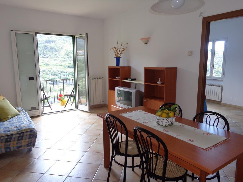 Agriturismo Turlin Vallebona Ngoại thất bức ảnh