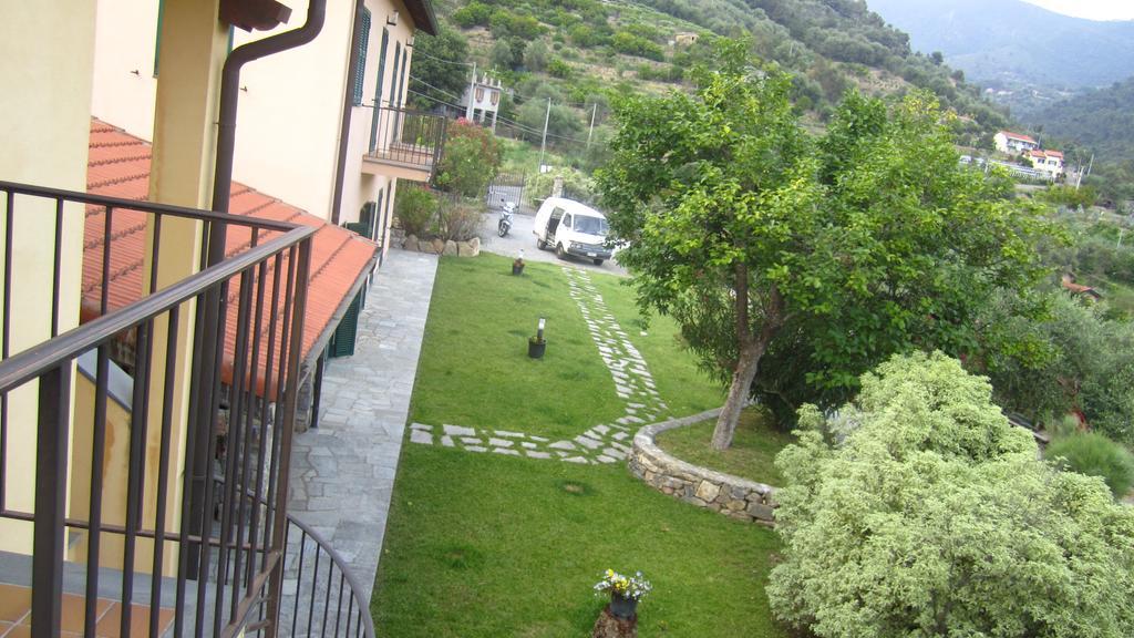 Agriturismo Turlin Vallebona Ngoại thất bức ảnh